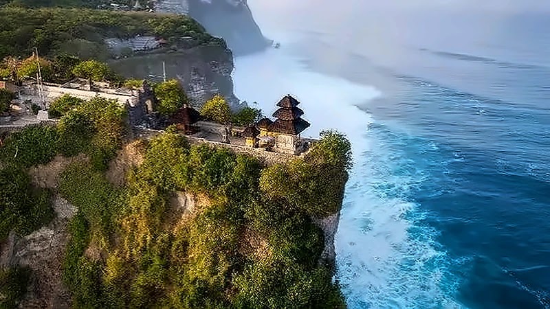 Pura Luhur Uluwatu